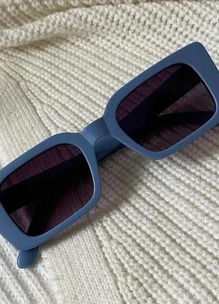 Очки женские солнцезащитные