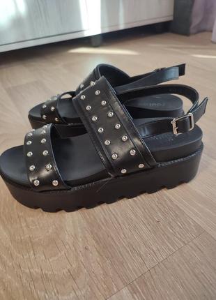 Женские босоножки4 фото