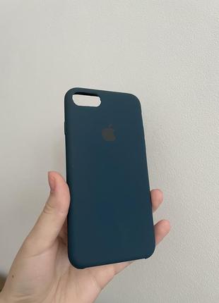 Силиконовый чехол на iphone 7/81 фото