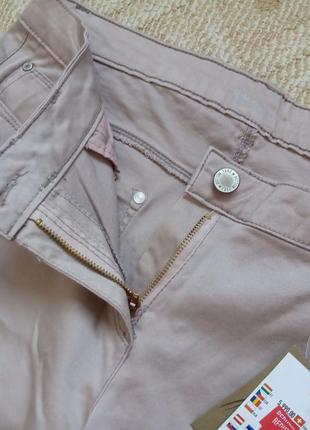 Блідо-рожеві еластичні штани, які формують красиву попу, takko, розмір l3 фото