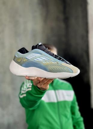 Чоловічі кросівки adidas yeezy boost 700 v3 azael blue чоловічі кросівки адідас8 фото