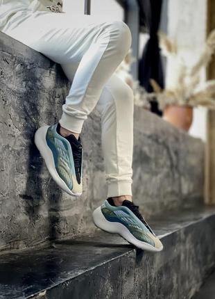 Чоловічі кросівки adidas yeezy boost 700 v3 azael blue чоловічі кросівки адідас3 фото