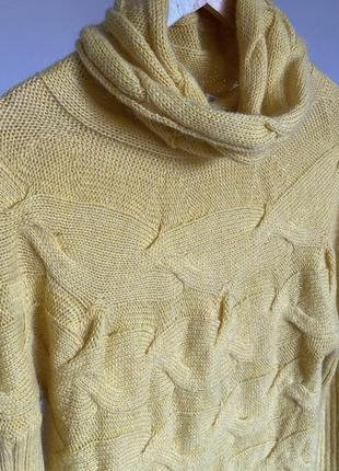 Вязаний светр