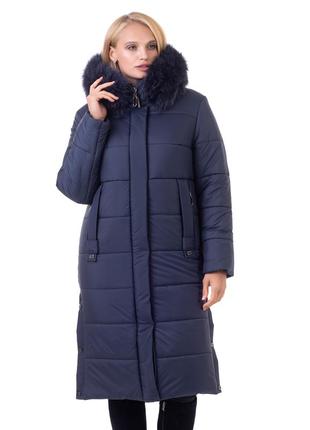 Елегантне жіноче зимове пальто з плащової тканини, з хутряною опушкою