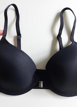 Гладенький бюстгальтер застібка спереду