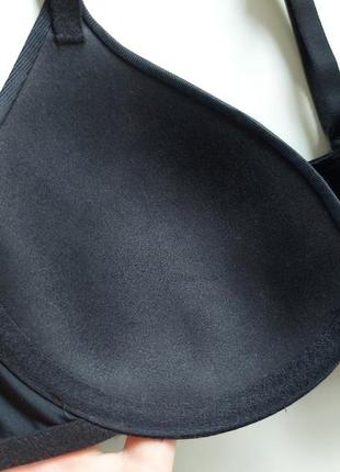 Гладенький бюстгальтер застібка спереду