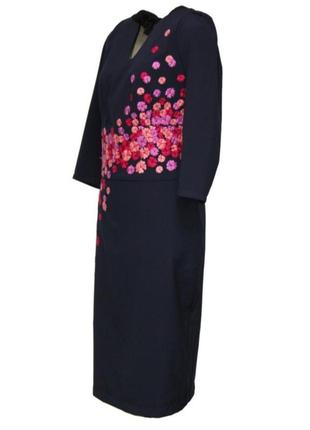 Raslov (раслов), платье с вышитыми цветами.2 фото
