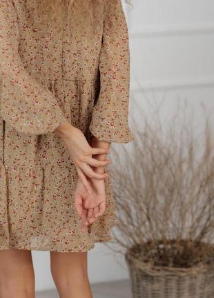 Шифонова сукня жіноча міні бежеве modna kazka mkaz6122-13 фото