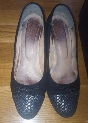 Туфлі чорні обмін