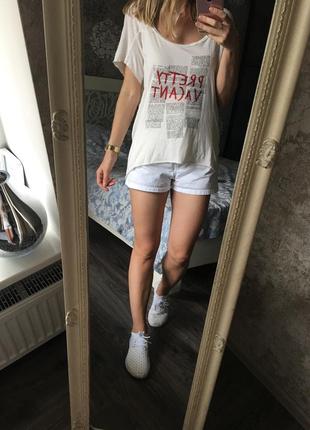 Довга футболка
