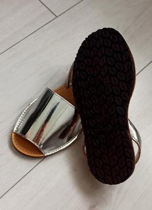 Качественные женские кожаные сандалии серебро, босоножки, менорки, испания, оригинал4 фото
