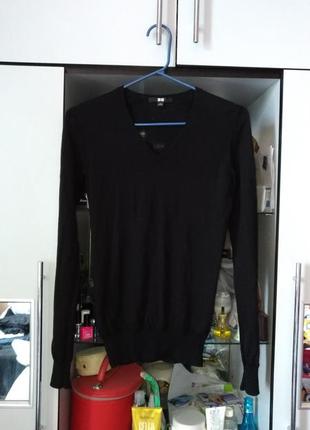 Вовняний светр uniqlo
