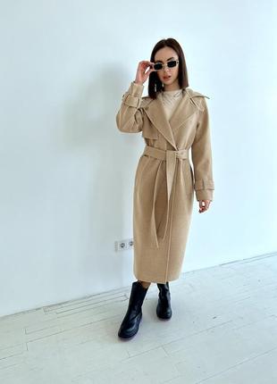 Актуальное длинное качественное пальто с патами из шерсти сукно8 фото