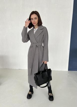 Демісезонне жіноче довге шикарне пальто з поясом1 фото