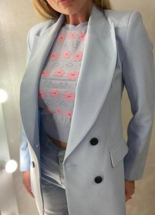 Женский классический двубортный пиджак голубой4 фото