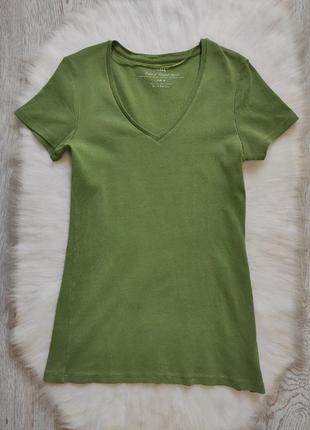 Зелена оливкова натуральна футболка, майка стрейч салатова бавовна з глибоким вирізом хакі2 фото