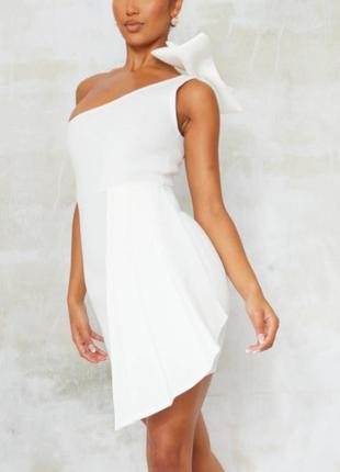 Шикарна білосніжна сукня від plt1 фото