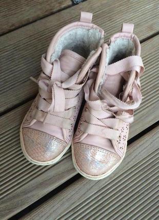 Розовые высокие кеды , кроссовки , ботиночки от next с утеплителем 7 (24) размер
