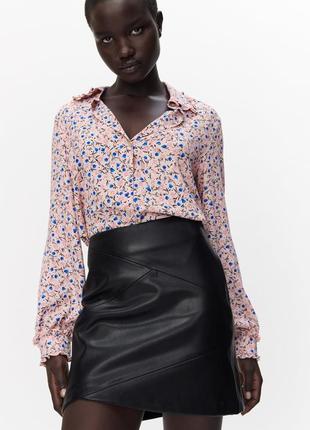 Zara рубашка с мелким цветочным принтом1 фото