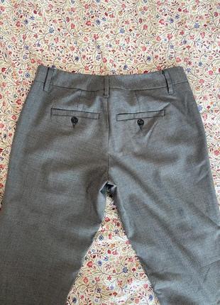 Серые классические зауженные штаны брюки средней посадки3 фото