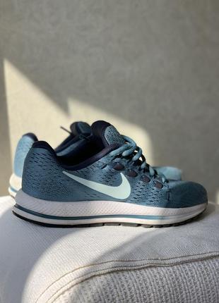 Фірмові кросівки nike zoom голубого кольору5 фото