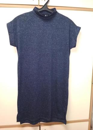 Платье футболка свободного фасона