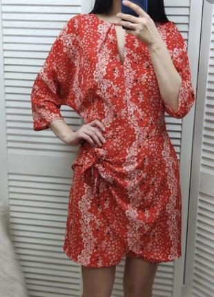 Красное платье мини цветочный принт2 фото