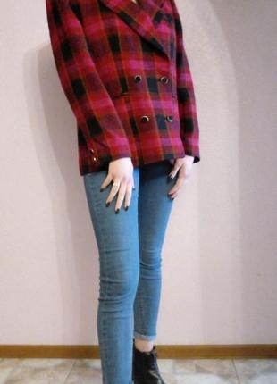 Стильний двубортний піджак 14 р