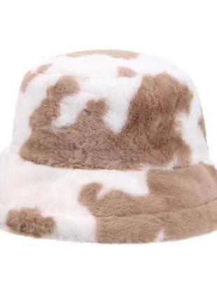 Панама хутряна з принтом корови бежева.
