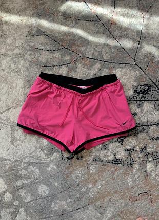 Спортивні шорти nike dri-fit