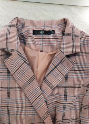 Платье пиджак удлинённый пиджак розовый в клетку с подкладкой6 фото
