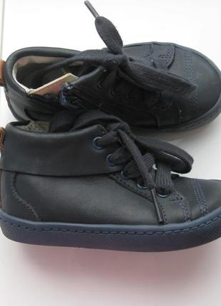 Кеди clarks,р. 21-22 устілка 13,7 см шкіра