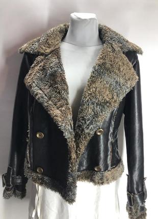 Штучна дублянка італія