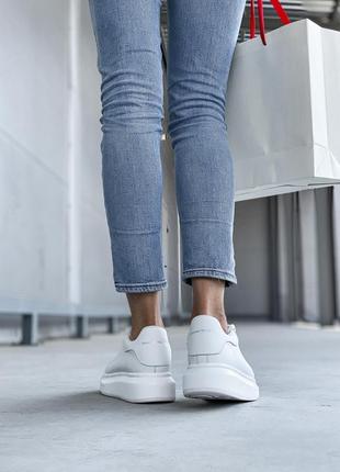 Жіночі кросівки  alexander mcqueen low triple white женские кроссовки  александр маквин