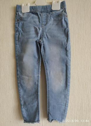 Фирменные джинсы на девочку на рост 104 см