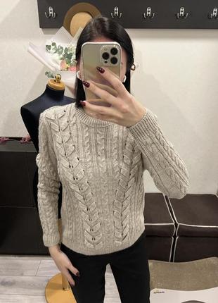 Светр бежевий коси 