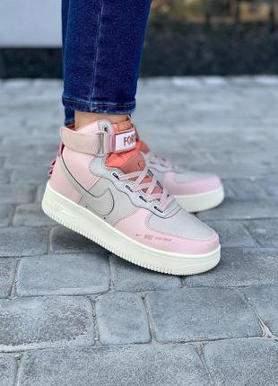 Жіночі кросівки nike air force 1 high utility pink grey