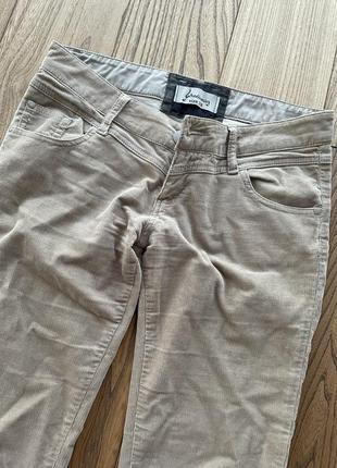 Вельветовые песочные штаны брюки stradivarius1 фото