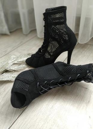 Взуття для танців high heels.  від 35 -43 в наявності.8 фото