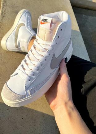 Кроссовки nike blazer mid white/cream2 фото