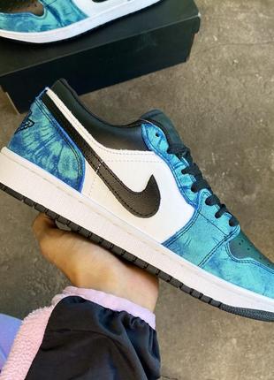 Демисезонные кожаные синие кроссовки nike air jordan retro 1 low tie dye сині чоловічі кросівки найк джордан з натуральної шкіри10 фото