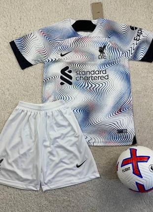 Футбольна форма ліверпуль 22/23 виїзд