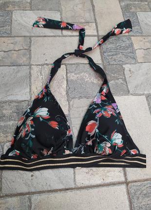 Верх від купальника