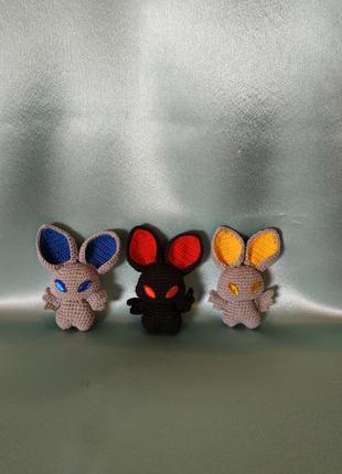 Мышь летучая с желтыми глазками, летучая мышь, сувенир на хэллоуин5 фото