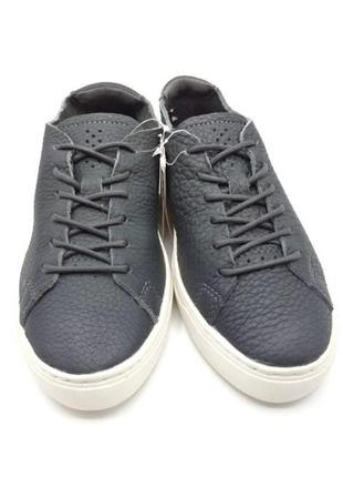 Оригінальні кеди lacoste