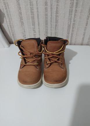 Ботинки на мальчика 2