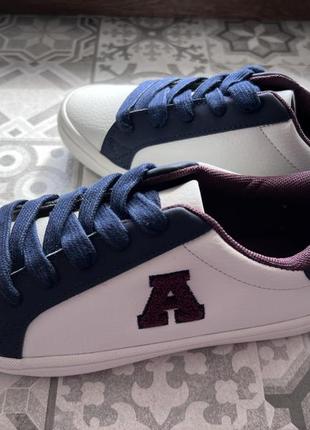 Стильні кеди