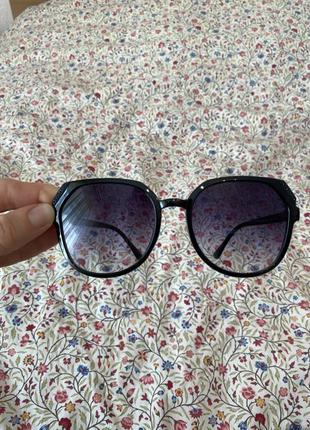 Очки солнцезащитные универсальные