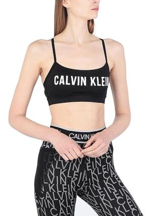 Спортивний топік calvin klein