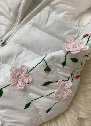 Куртка дитяча біла з квіточками 3